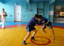 Волгодонцы привезли сразу несколько медалей с Кубка по самбо