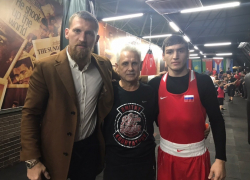 Чемпионы мира по боксу провели тренировку с подрастающим поколением в Волгодонске 