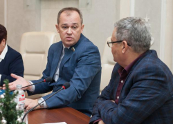 В 3 раза сократились доходы зампреда Думы Игоря Батлукова 