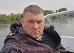 Взятки таранью и нелегальный рыбцех: сотрудники ФСБ задержали главного рыбинспектора Волгодонска