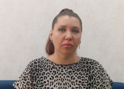 «Меня спасли из-под автобуса»: следственный отдел начал проверку по факту травмирования женщины в общественном транспорте