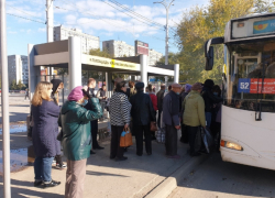 В Волгодонске отменили бесплатный проезд в общественном транспорте для ветеранов труда и тружеников тыла