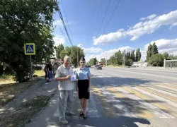 Безопасность для тех, кому за 60: волгодонские полицейские научили пенсионеров правилам дорожного движения