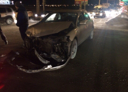 В Волгодонске серьезное ДТП с участием «Мазды» и «Тойоты» на мосту попало на видео