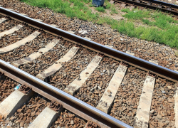 На 5 лет могут отправиться двое 23-летних волгодонцев за кражу 19 метров железнодорожных рельс