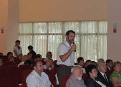 Все приезжие из районов будут пользоваться  дорогами Волгодонска, - депутат Брежнев о законе об агломерациях 