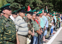Защитники рубежей вновь надели зеленые фуражки: Волгодонск отметил День пограничника 