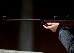 Волгодонец выстрелил из пневматического оружия в глаз 13-летнему другу