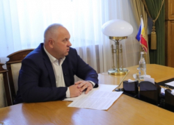 Министр транспорта Ростовской области призвал устранить ямы на дорогах в апреле