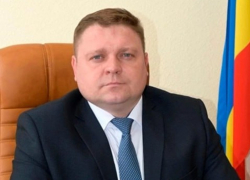 За махинации на 25 миллионов рублей был задержан глава Миллеровского района