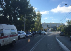 Девушка на Q5 совершила наезд на 9-летнего школьника, переходившего дорогу вне «зебры»