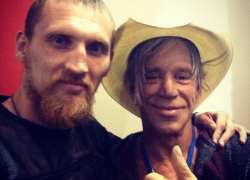 Волгодонский боксер Дмитрий Кудряшов и голливудский актер Микки Рурк будут биться на одном ринге