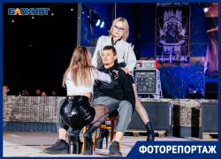 Летающие презервативы, стриптизерши и рычание движков: как прошло открытие Донского байк-фестиваля в Цимлянске