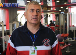 Улучшить состояние мышц и связок позвоночника помогут инструктора «Академии здоровья»