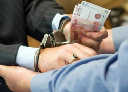 Волгодончанка попала под следствие за попытку дать взятку старшему судебному приставу