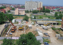 Каждый день в Волгодонске выдают разрешение на стройку 5 коттеджей