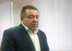 В Волгодонск приехал советник министра спорта РФ и пообещал посетить проблемную спортшколу №4