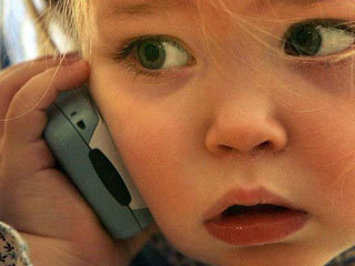 В Волгодонске работает телефонная линия «Ребенок в опасности»