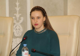 20-летняя знаток форумов и иностранных языков Аксинья возглавила Молодежный парламент Волгодонска