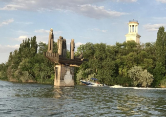 39 лет назад на Дону была открыта скульптура «Стенька Разин со товарищи на ладье»
