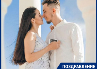 «Мисс Блокнот-2019» Юлия Добровольская стала мамой во второй раз