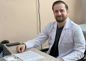 Ведущие врачи из Москвы и Санкт-Петербурга едут к вам: как бесплатно прооперировать позвоночник или спасти суставы