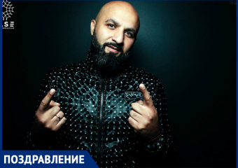 Исполнитель групп «Маста Бэнд» и «2Берега» Иван Аваков отмечает день рождения