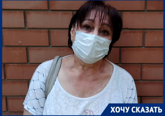 На 8 000 рублей оштрафовали 68-летнюю работницу ЖЭКа в Волгодонске за некошеную траву