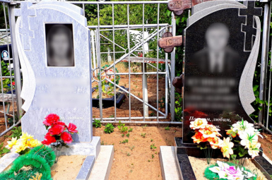 Памятники из мрамора и гранита - Производственная база в Цимлянск...