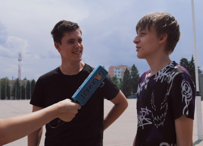 «Кто умнее?»: на волгодонцах протестировали вопросы, на которые отвечали конкурсантки «Мисс Блокнот Волгодонск - 2025»