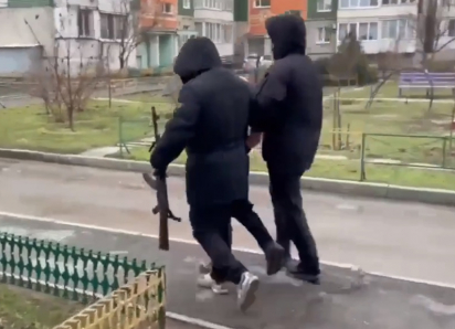 Был пьяным: появилось видео задержания «стрелка с В-У»