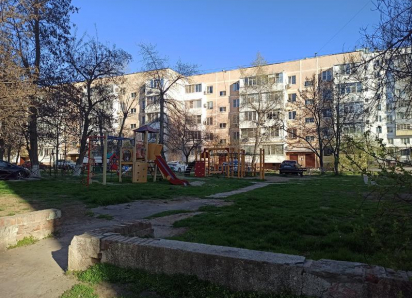 «Ушли от бездельников и не пожалели»: как живут дома после смены управляющей компании