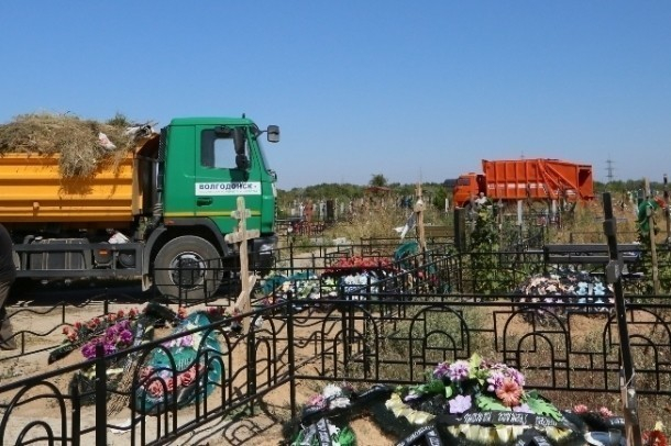 Стала известна сумма, которую в Волгодонске потратят на благоустройство мест захоронений