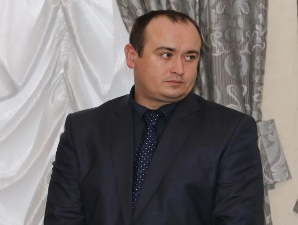 Мельников подписал заявление об увольнении Шайтана