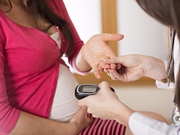 Сколько больных диабетом в Волгодонске, и какая помощь предоставляется беременным женщинам с этим недугом