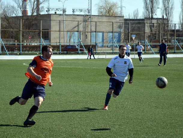 «Волгодонск» обыграл футбольный клуб из Сальска при пустых трибунах