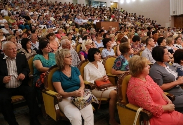 Более полутысячи педагогов Волгодонска обсудили перспективы развития системы образования