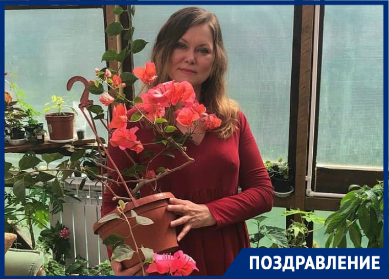 День рождения отмечает творческий редактор газеты «Хозяйство» Светлана Березнева