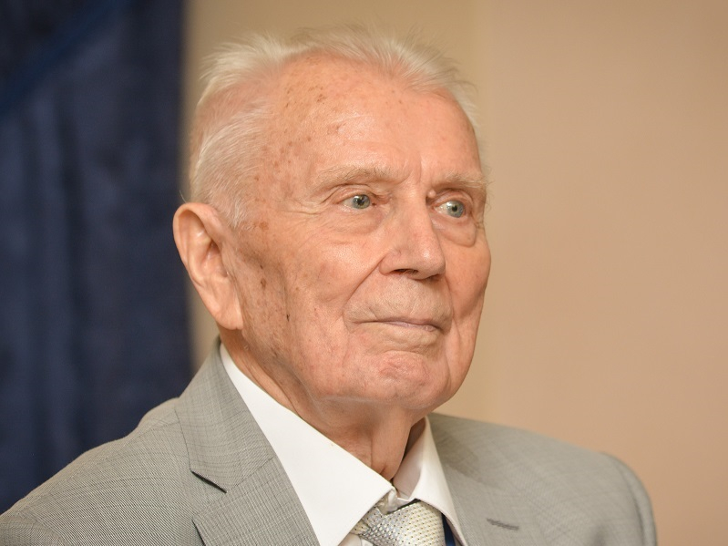 Ушел из жизни Почетный гражданин  Волгодонска Борис Головец