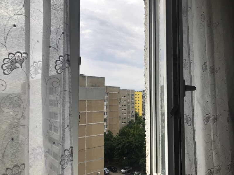 «Как защитить ребенка от падения из окна»: комментарий прокуратуры Волгодонска