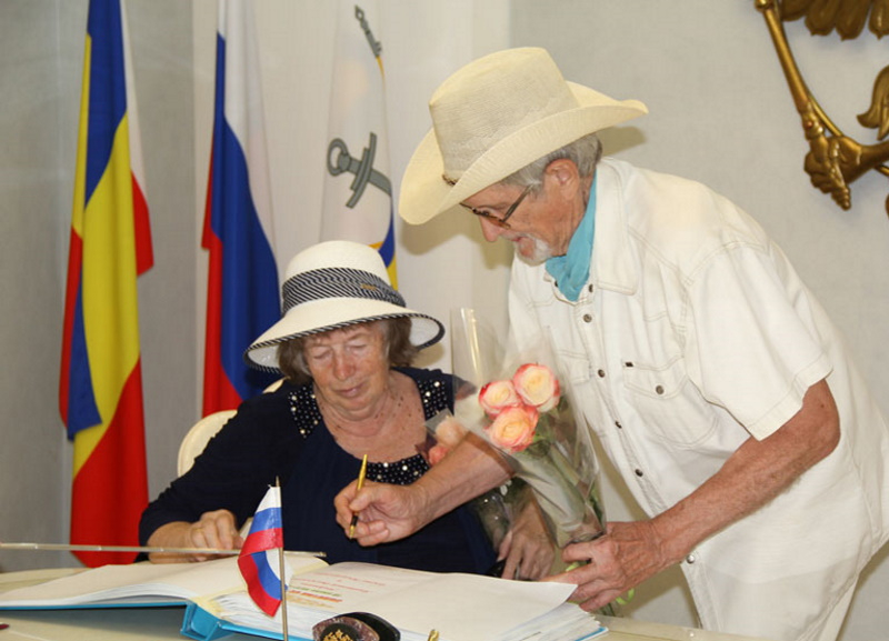 Супруги Андреевы из Волгодонска отметили 50 лет совместной жизни