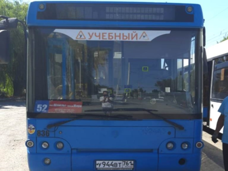 Два подаренных Москвой автобуса начали курсировать по Волгодонску