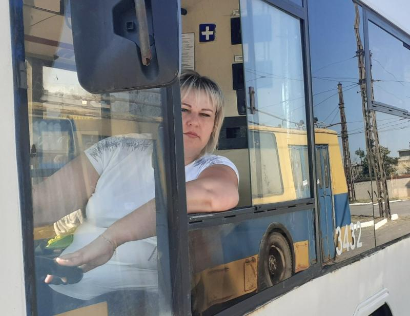 Потомственный водитель троллейбуса Наталия Рафейкова из Волгодонска отправится на всероссийский конкурс