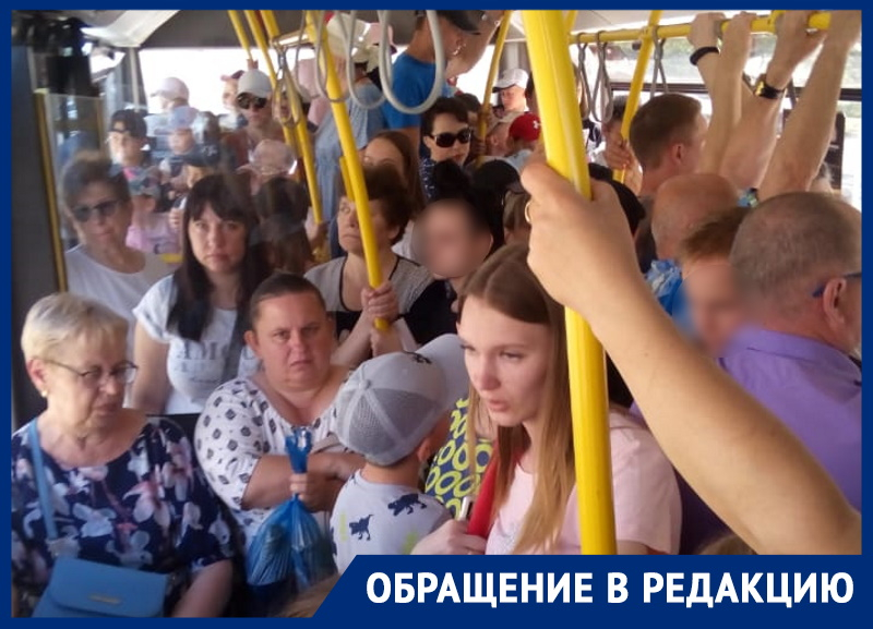 «Мы кричали пассажирам подождать следующий»: об эмоциях от поездки в переполненном автобусе рассказал волгодонец