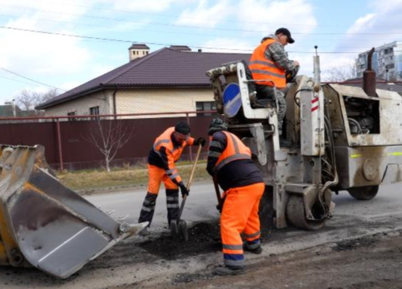 Хуже всего справляется Волгодонск с ямочным ремонтом в Ростовской области