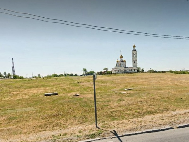 Пустырь рядом с церковью на заливе могут застроить и благоустроить