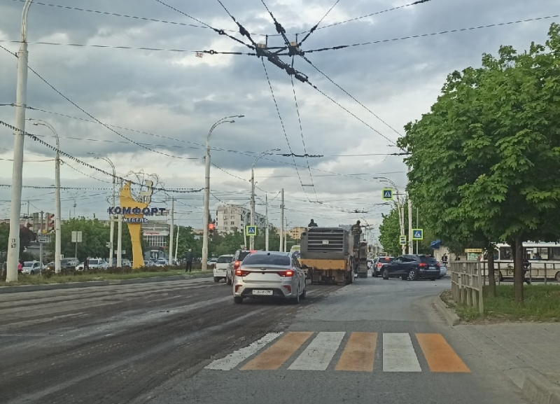 Не справились: Волгодонск не смог отремонтировать дороги в апреле, как того требовал министр транспорта