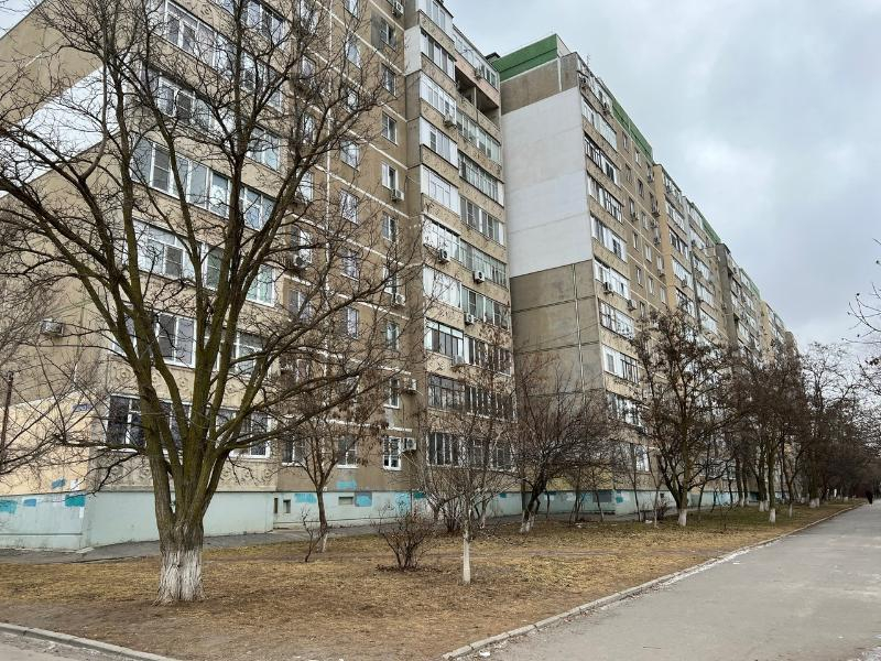 Труп 39-летней женщины обнаружили под окнами МКД в Волгодонске