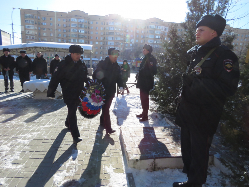 17 лет назад в Волгодонске открыли памятник погибшим милиционерам