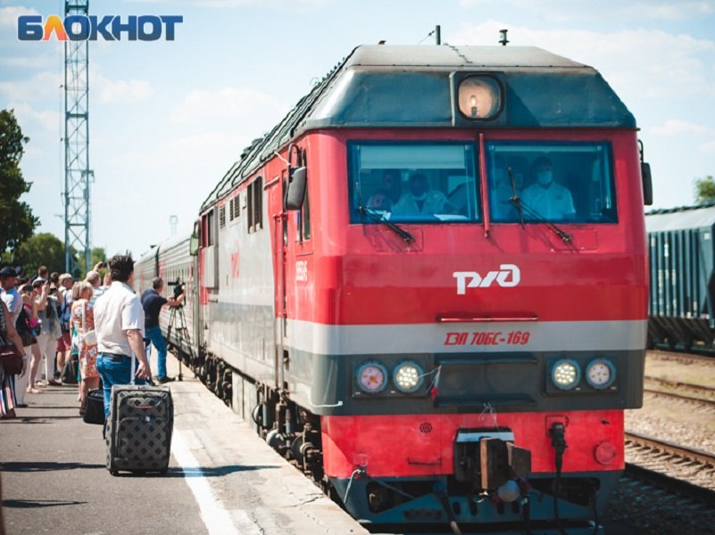 Через Волгодонск назначили дополнительные поезда до Казани и Кисловодска